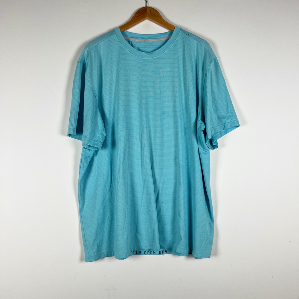 Lululemon Men's Crew Neck Short Sleeve Athletic Casual Tee Shirt Top Light Blue